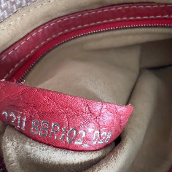 Fendi Selleria raffia floral embroidered mamma baguette. - Picture 5 of 10